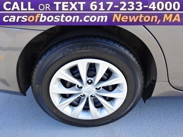 Used Toyota Camry LE Auto (Natl) 2017 | Motorcars of Boston. Newton, Massachusetts Used Toyota Camry LE Auto (Natl) 2017 | Motorcars of Boston. Newton, Massachusetts