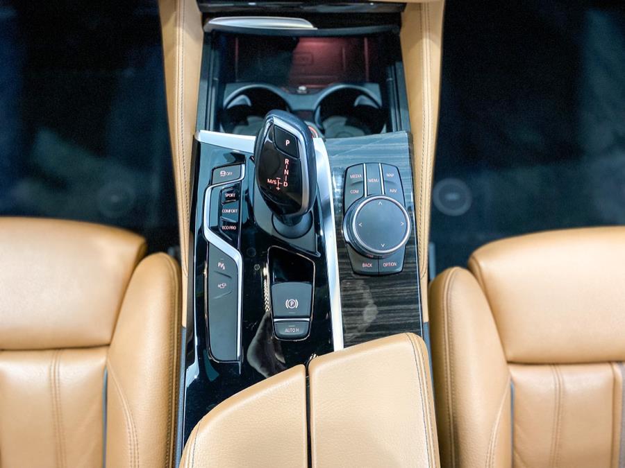 Used BMW 5 Series 540i xDrive Sedan 2018 | Luxury Motor Club. Franklin Square, New York Used BMW 5 Series 540i xDrive Sedan 2018 | Luxury Motor Club. Franklin Square, New York