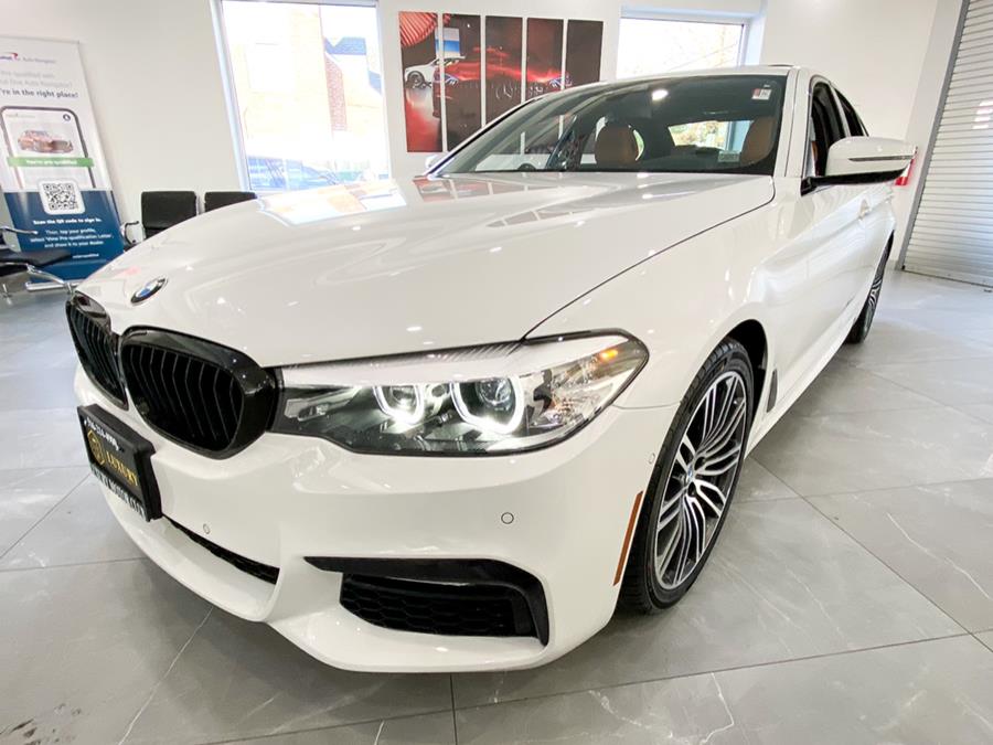 Used BMW 5 Series 540i xDrive Sedan 2018 | Luxury Motor Club. Franklin Square, New York Used BMW 5 Series 540i xDrive Sedan 2018 | Luxury Motor Club. Franklin Square, New York