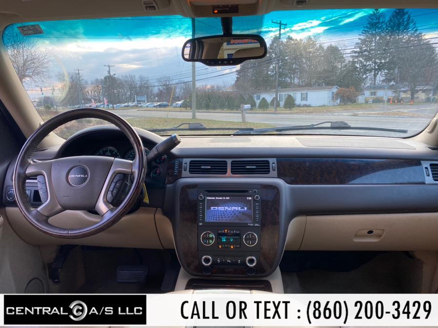 2014 GMC Yukon AWD 4dr Denali, available for sale in East Windsor, Connecticut | Central A/S LLC. East Windsor, Connecticut 2014 GMC Yukon AWD 4dr Denali, available for sale in East Windsor, Connecticut | Central A/S LLC. East Windsor, Connecticut