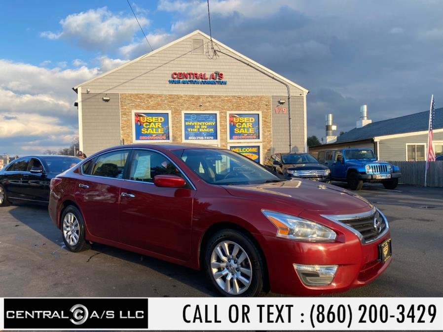 Used Nissan Altima 4dr Sdn I4 2.5 S 2013 | Central A/S LLC. East Windsor, Connecticut