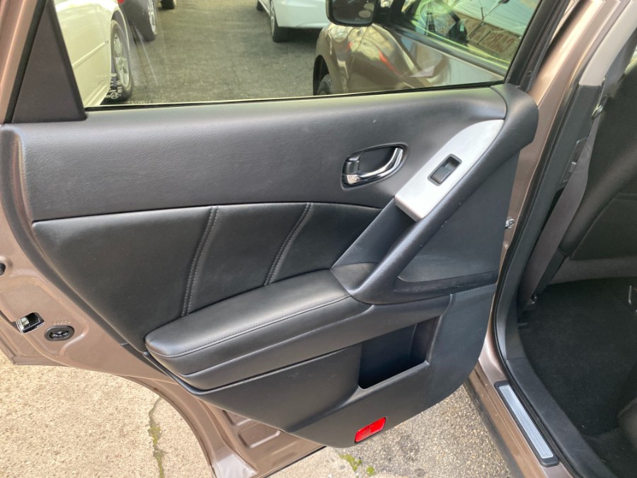 2012 Nissan Murano AWD 4dr SL, available for sale in Middle Village, New York | Middle Village Motors . Middle Village, New York 2012 Nissan Murano AWD 4dr SL, available for sale in Middle Village, New York | Middle Village Motors . Middle Village, New York