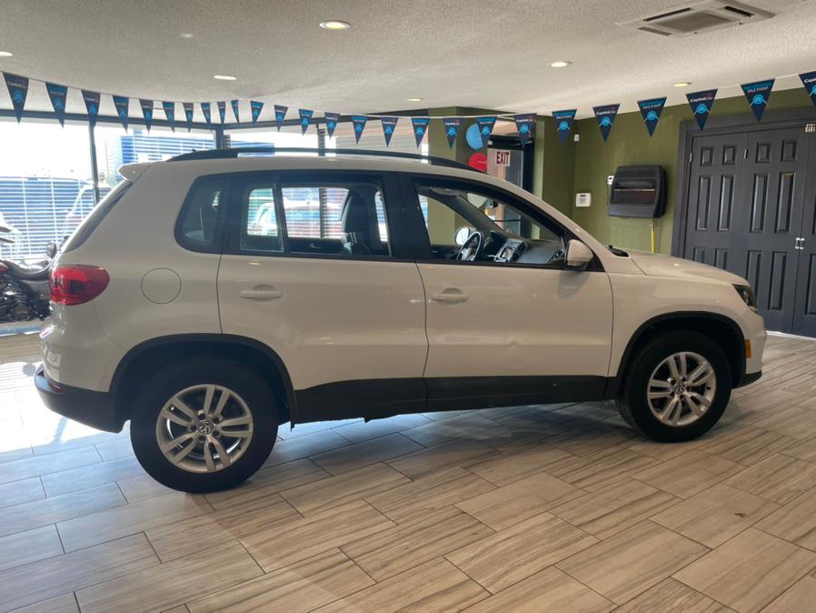 2016 Volkswagen Tiguan 4MOTION 4dr Auto S, available for sale in West Hartford, Connecticut | AutoMax. West Hartford, Connecticut 2016 Volkswagen Tiguan 4MOTION 4dr Auto S, available for sale in West Hartford, Connecticut | AutoMax. West Hartford, Connecticut