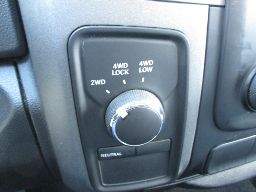 Used Ram 1500 4WD Quad Cab 140.5" Express 2013 | New Gen Auto Group. West Babylon, New York Used Ram 1500 4WD Quad Cab 140.5" Express 2013 | New Gen Auto Group. West Babylon, New York