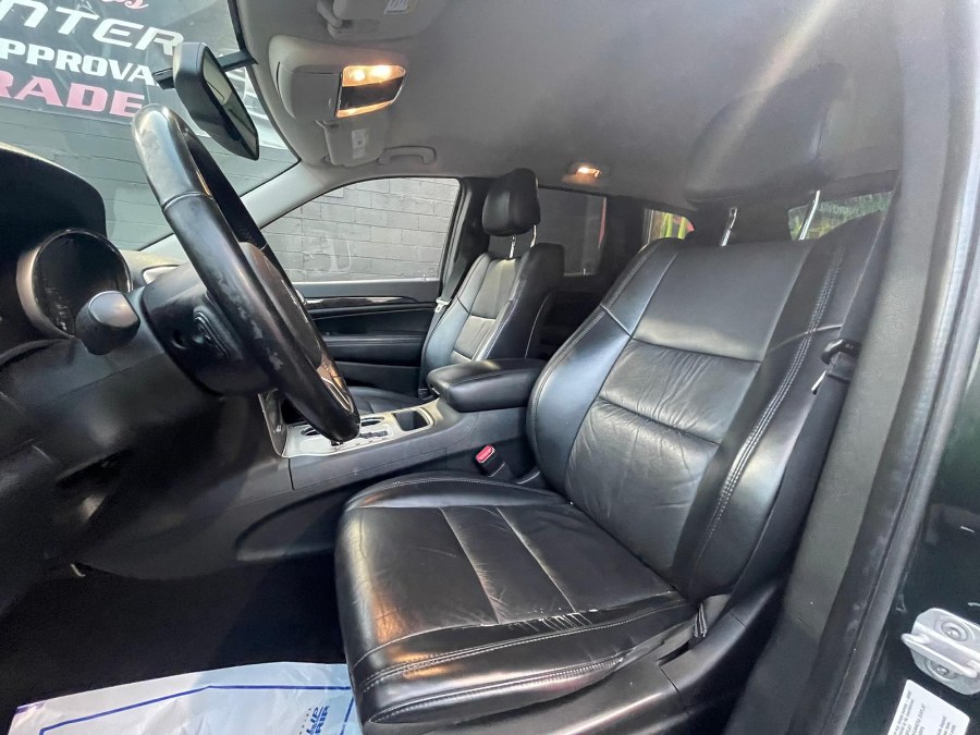 Used Jeep Grand Cherokee 4WD 4dr Laredo 2011 | RT Auto Center LLC. Newark, New Jersey Used Jeep Grand Cherokee 4WD 4dr Laredo 2011 | RT Auto Center LLC. Newark, New Jersey