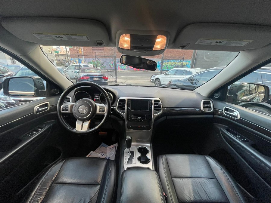Used Jeep Grand Cherokee 4WD 4dr Laredo 2011 | RT Auto Center LLC. Newark, New Jersey Used Jeep Grand Cherokee 4WD 4dr Laredo 2011 | RT Auto Center LLC. Newark, New Jersey