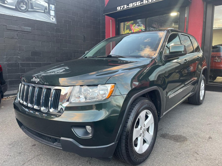 Used Jeep Grand Cherokee 4WD 4dr Laredo 2011 | RT Auto Center LLC. Newark, New Jersey Used Jeep Grand Cherokee 4WD 4dr Laredo 2011 | RT Auto Center LLC. Newark, New Jersey