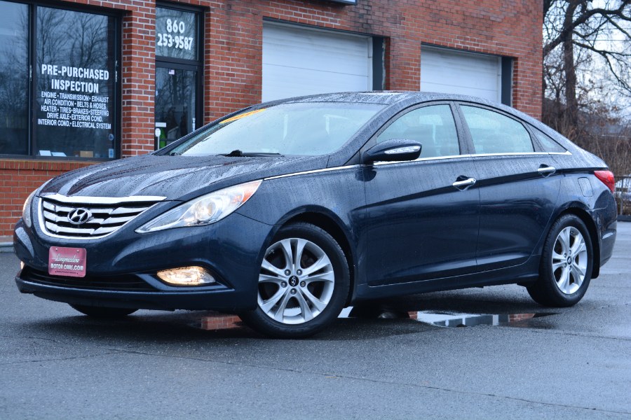 Used Hyundai Sonata 4dr Sdn 2.4L Auto SE *Ltd Avail* 2011 | Longmeadow Motor Cars. ENFIELD, Connecticut