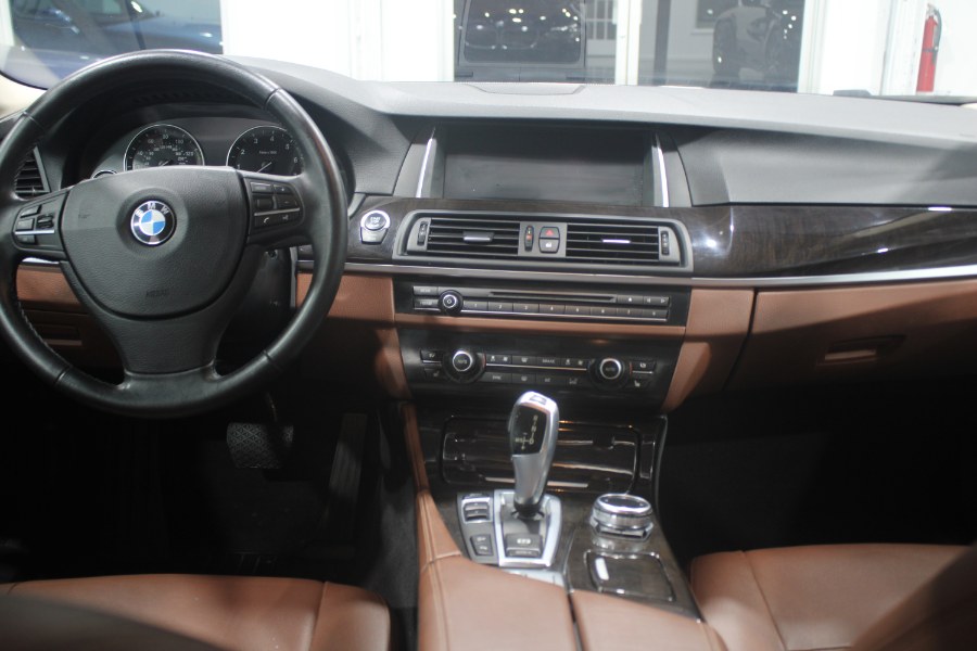 Used BMW 5 Series 4dr Sdn 535i xDrive AWD 2014 | Auto Gallery. Lodi, New Jersey Used BMW 5 Series 4dr Sdn 535i xDrive AWD 2014 | Auto Gallery. Lodi, New Jersey