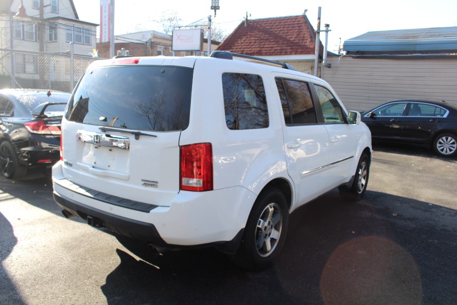 2009 Honda Pilot Touring w/Navi 4WD 4dr Touring w/Navi, available for sale in Paterson, New Jersey | Xcell Motors LLC. Paterson, New Jersey 2009 Honda Pilot Touring w/Navi 4WD 4dr Touring w/Navi, available for sale in Paterson, New Jersey | Xcell Motors LLC. Paterson, New Jersey