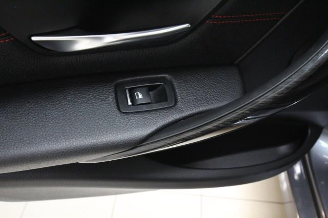 Used BMW 3 Series 330 xDrive w/ Navi & rearCam 2018 | Car Revolution. Maple Shade, New Jersey Used BMW 3 Series 330 xDrive w/ Navi & rearCam 2018 | Car Revolution. Maple Shade, New Jersey