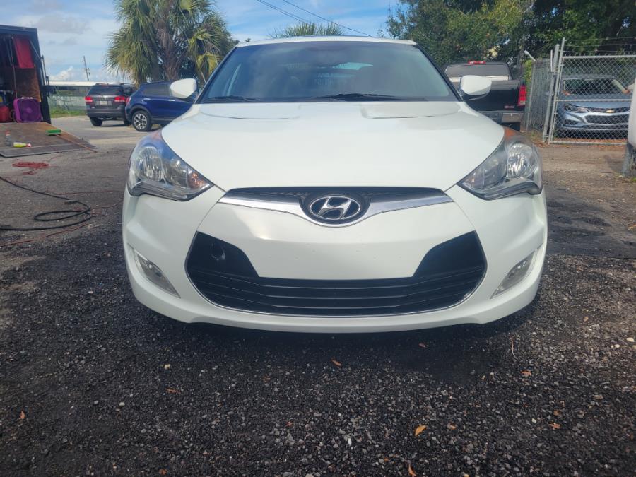 Used Hyundai Veloster 3dr Cpe Auto w/Gray Int 2013 | Ideal Auto Sales. Orlando, Florida Used Hyundai Veloster 3dr Cpe Auto w/Gray Int 2013 | Ideal Auto Sales. Orlando, Florida