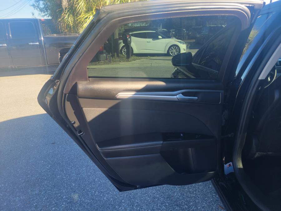 Used Ford Fusion 4dr Sdn SE FWD 2016 | Ideal Auto Sales. Orlando, Florida Used Ford Fusion 4dr Sdn SE FWD 2016 | Ideal Auto Sales. Orlando, Florida