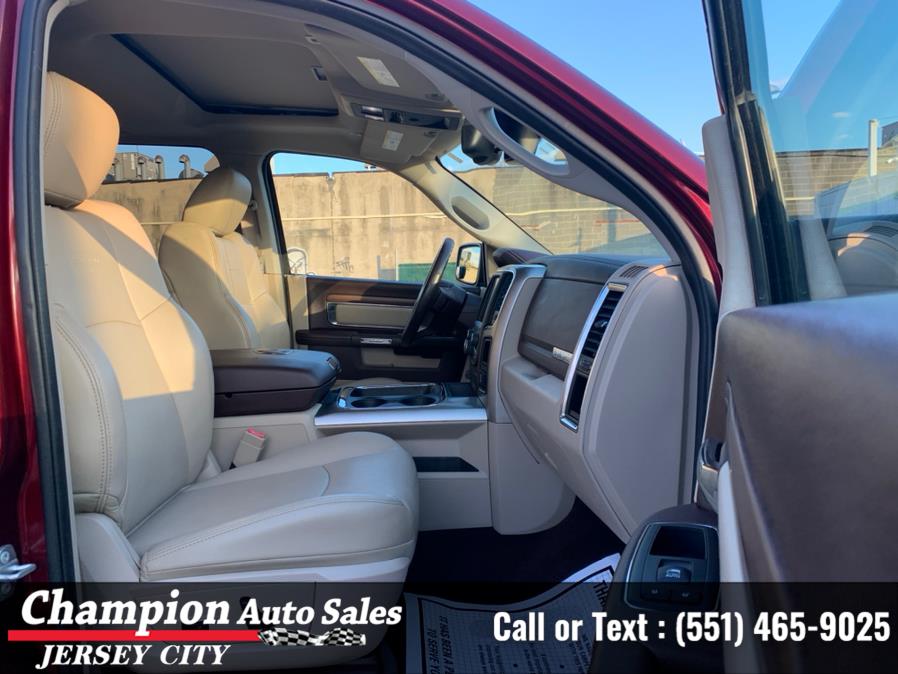 Used Ram 1500 Laramie 4x4 Crew Cab 5''7" Box 2017 | Champion Auto Sales of JC. Jersey City, New Jersey Used Ram 1500 Laramie 4x4 Crew Cab 5''7" Box 2017 | Champion Auto Sales of JC. Jersey City, New Jersey