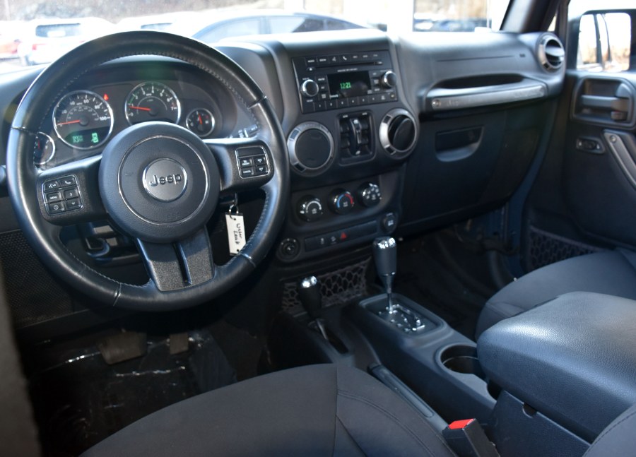 2016 Jeep Wrangler Unlimited 4WD 4dr Sport, available for sale in Waterbury, Connecticut | Highline Car Connection. Waterbury, Connecticut 2016 Jeep Wrangler Unlimited 4WD 4dr Sport, available for sale in Waterbury, Connecticut | Highline Car Connection. Waterbury, Connecticut