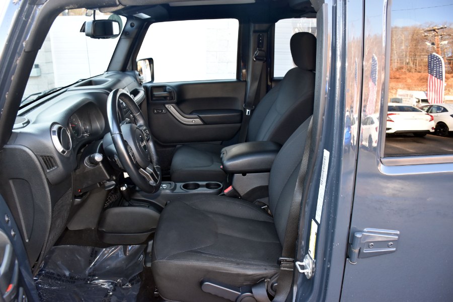 2016 Jeep Wrangler Unlimited 4WD 4dr Sport, available for sale in Waterbury, Connecticut | Highline Car Connection. Waterbury, Connecticut 2016 Jeep Wrangler Unlimited 4WD 4dr Sport, available for sale in Waterbury, Connecticut | Highline Car Connection. Waterbury, Connecticut