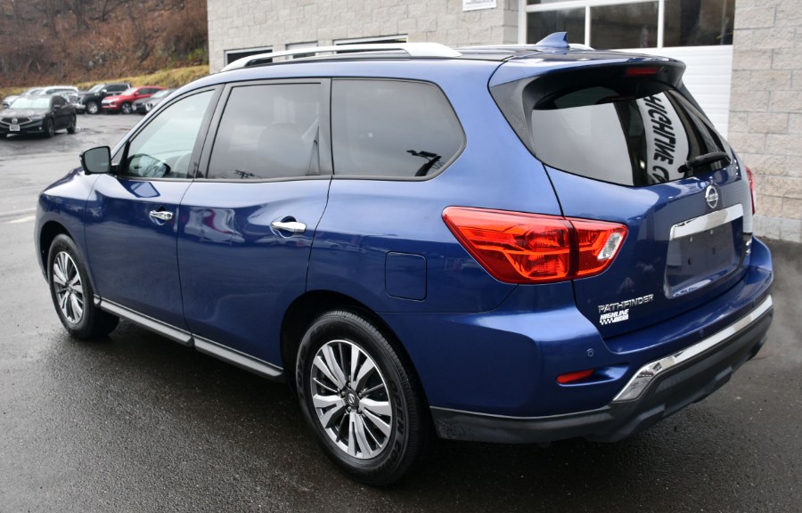 Used Nissan Pathfinder 4x4 SL 2019 | Highline Car Connection. Waterbury, Connecticut Used Nissan Pathfinder 4x4 SL 2019 | Highline Car Connection. Waterbury, Connecticut