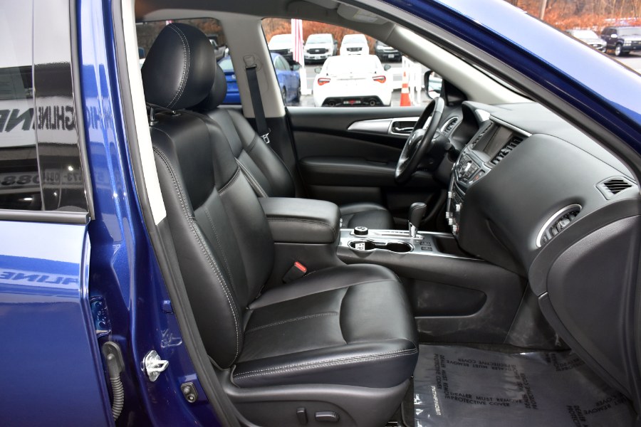 Used Nissan Pathfinder 4x4 SL 2019 | Highline Car Connection. Waterbury, Connecticut Used Nissan Pathfinder 4x4 SL 2019 | Highline Car Connection. Waterbury, Connecticut