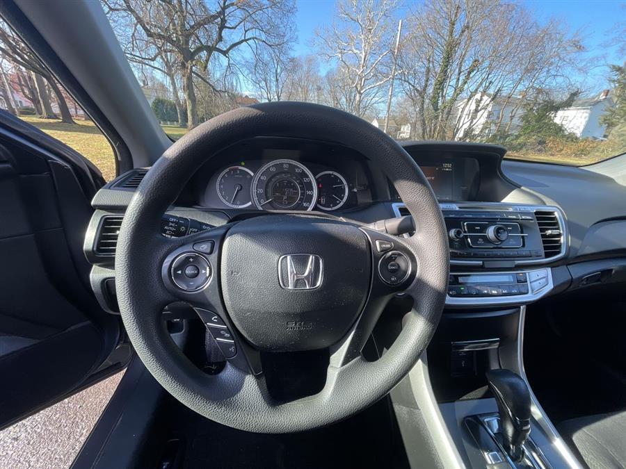 Used Honda Accord Sdn 4dr I4 CVT EX 2013 | Wiz Leasing Inc. Stratford, Connecticut Used Honda Accord Sdn 4dr I4 CVT EX 2013 | Wiz Leasing Inc. Stratford, Connecticut
