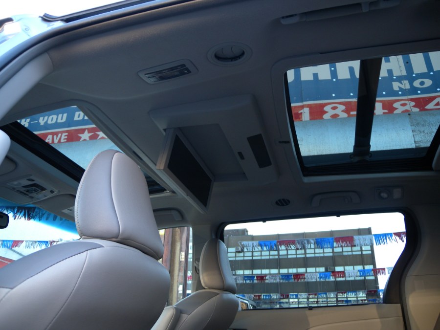 Used Toyota Sienna 5dr 7-Pass Van V6 Ltd AWD (Natl) 2013 | Carsbuck Inc.. Brooklyn, New York Used Toyota Sienna 5dr 7-Pass Van V6 Ltd AWD (Natl) 2013 | Carsbuck Inc.. Brooklyn, New York