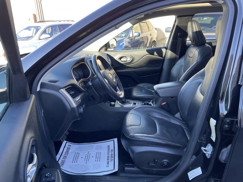 Used Jeep Cherokee 4WD 4dr Limited 2014 | Union Street Auto Sales. West Springfield, Massachusetts Used Jeep Cherokee 4WD 4dr Limited 2014 | Union Street Auto Sales. West Springfield, Massachusetts