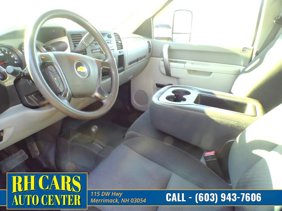 Used Chevrolet Silverado 2500HD 4WD Ext Cab 158.2" Work Truck 2013 | RH Cars LLC. Merrimack, New Hampshire Used Chevrolet Silverado 2500HD 4WD Ext Cab 158.2" Work Truck 2013 | RH Cars LLC. Merrimack, New Hampshire