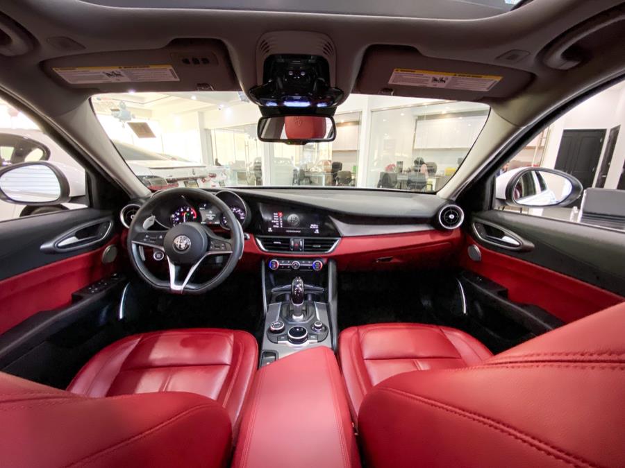Used Alfa Romeo Giulia Ti Sport AWD 2018 | Luxury Motor Club. Franklin Square, New York Used Alfa Romeo Giulia Ti Sport AWD 2018 | Luxury Motor Club. Franklin Square, New York