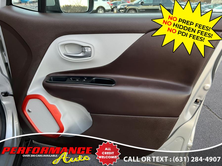 2016 Jeep Renegade 4WD 4dr Limited, available for sale in Bohemia, New York | Performance Auto Inc. Bohemia, New York 2016 Jeep Renegade 4WD 4dr Limited, available for sale in Bohemia, New York | Performance Auto Inc. Bohemia, New York