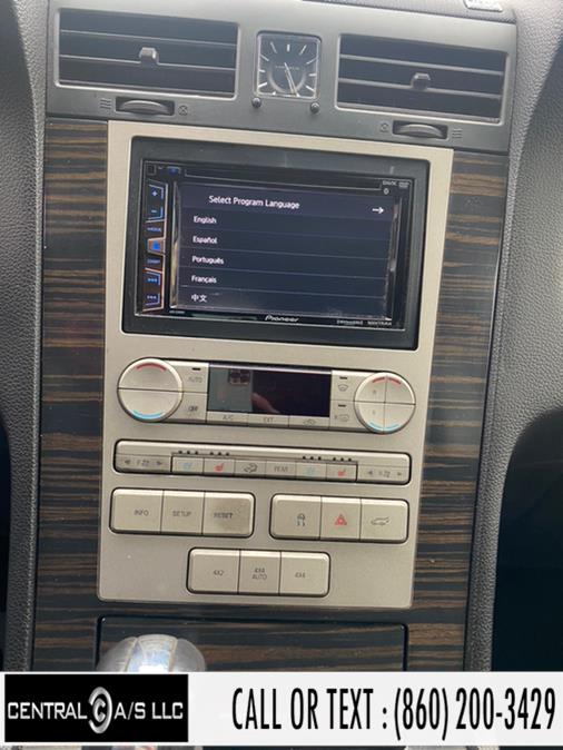 2007 Lincoln Navigator 4WD 4dr, available for sale in East Windsor, Connecticut | Central A/S LLC. East Windsor, Connecticut 2007 Lincoln Navigator 4WD 4dr, available for sale in East Windsor, Connecticut | Central A/S LLC. East Windsor, Connecticut