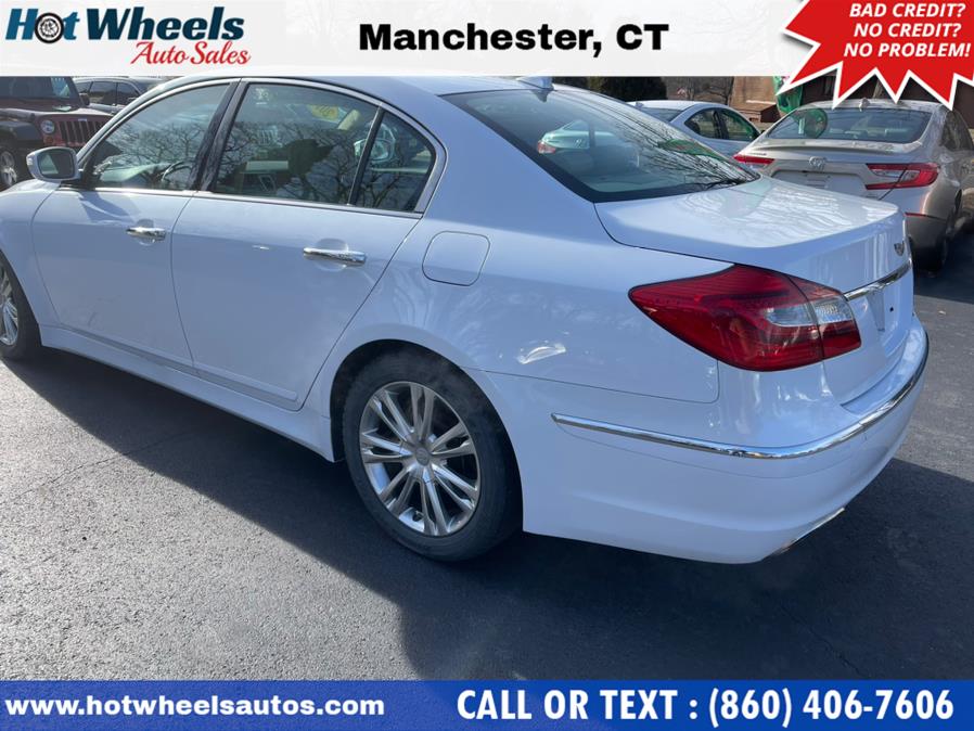 Used Hyundai Genesis 4dr Sdn V6 3.8L 2014 | Hot Wheels Auto Sales LLC. Manchester, Connecticut Used Hyundai Genesis 4dr Sdn V6 3.8L 2014 | Hot Wheels Auto Sales LLC. Manchester, Connecticut