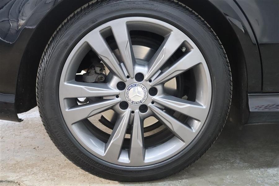 Used Mercedes-benz e 350 4MATIC 2016 | Fast Track Motors. Paterson, New Jersey Used Mercedes-benz e 350 4MATIC 2016 | Fast Track Motors. Paterson, New Jersey