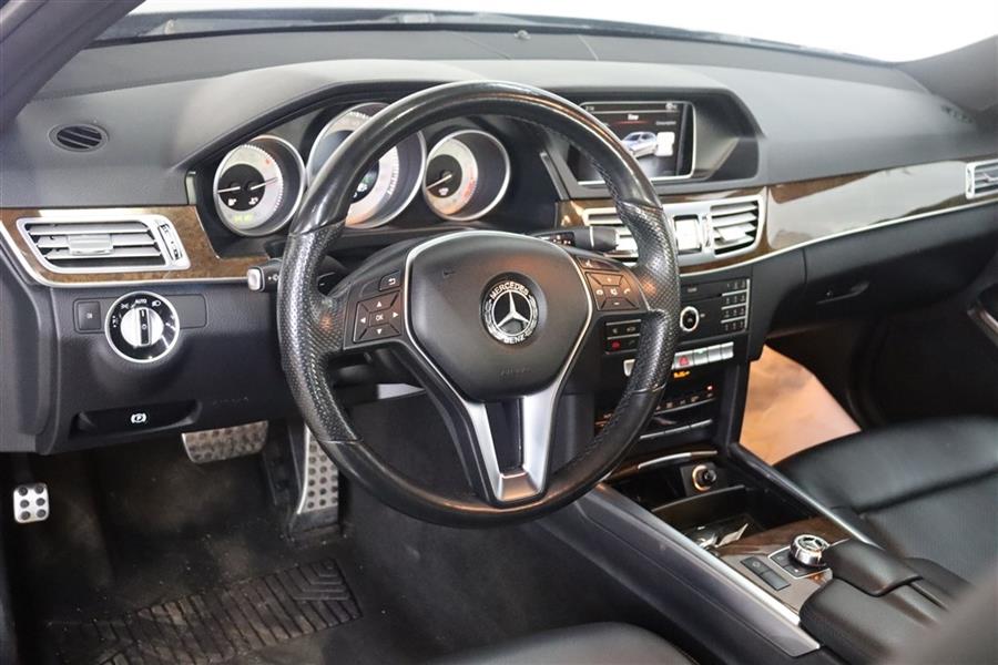 Used Mercedes-benz e 350 4MATIC 2016 | Fast Track Motors. Paterson, New Jersey Used Mercedes-benz e 350 4MATIC 2016 | Fast Track Motors. Paterson, New Jersey