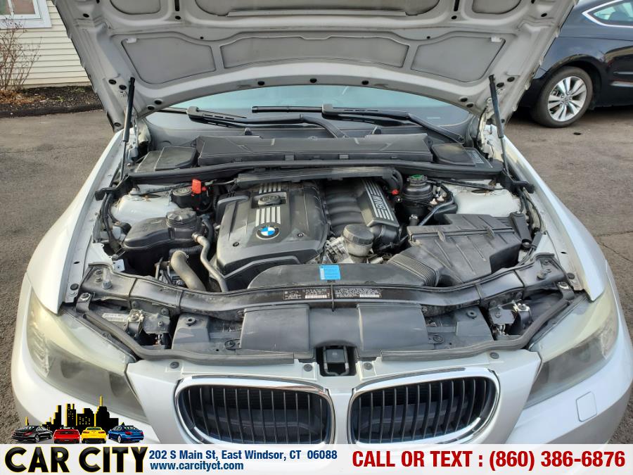 Used BMW 3 Series 4dr Sdn 328i xDrive AWD SULEV 2009 | Car City LLC. East Windsor, Connecticut Used BMW 3 Series 4dr Sdn 328i xDrive AWD SULEV 2009 | Car City LLC. East Windsor, Connecticut