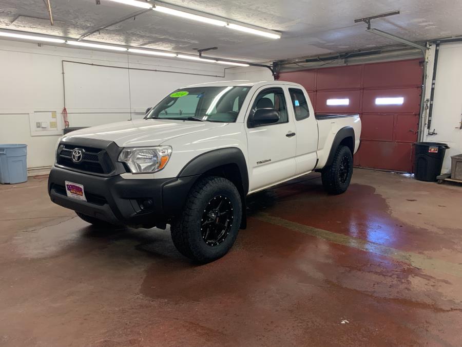 Used 2014 Toyota Tacoma in Barre, Vermont | Routhier Auto Center. Barre, Vermont