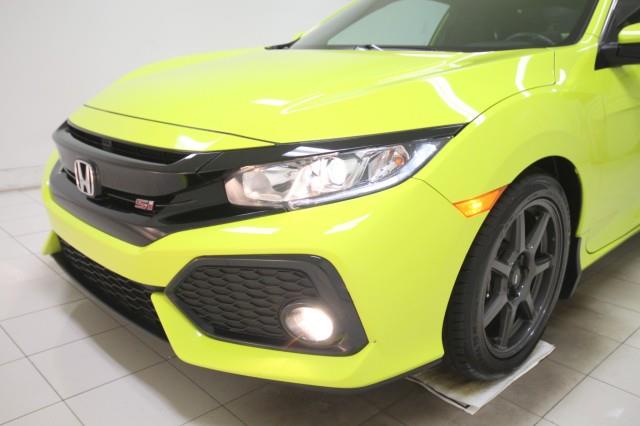 Used Honda Civic Si Coupe w/ rearCam 2019 | Car Revolution. Maple Shade, New Jersey Used Honda Civic Si Coupe w/ rearCam 2019 | Car Revolution. Maple Shade, New Jersey
