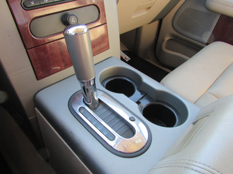 2007 Ford F-150 4WD Supercab 133" Lariat, available for sale in East Windsor, Connecticut | United Auto Sales of E Windsor, Inc. East Windsor, Connecticut 2007 Ford F-150 4WD Supercab 133" Lariat, available for sale in East Windsor, Connecticut | United Auto Sales of E Windsor, Inc. East Windsor, Connecticut