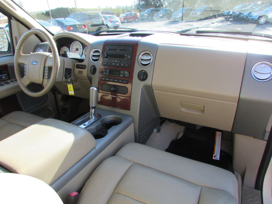 2007 Ford F-150 4WD Supercab 133" Lariat, available for sale in East Windsor, Connecticut | United Auto Sales of E Windsor, Inc. East Windsor, Connecticut 2007 Ford F-150 4WD Supercab 133" Lariat, available for sale in East Windsor, Connecticut | United Auto Sales of E Windsor, Inc. East Windsor, Connecticut