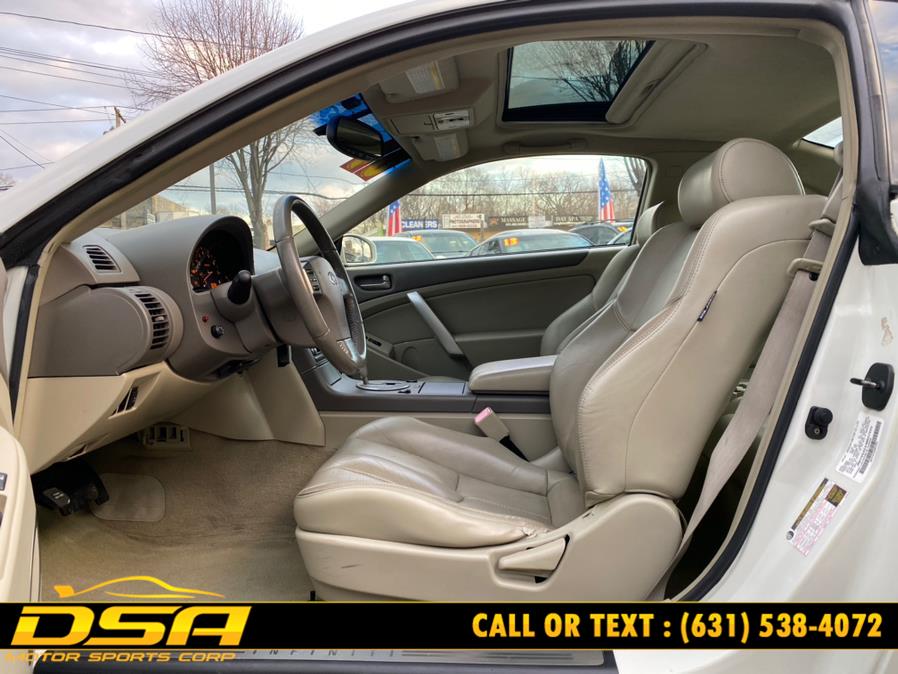 2004 Infiniti G35 Coupe 2dr Cpe Auto w/Leather, available for sale in Commack, New York | DSA Motor Sports Corp. Commack, New York 2004 Infiniti G35 Coupe 2dr Cpe Auto w/Leather, available for sale in Commack, New York | DSA Motor Sports Corp. Commack, New York