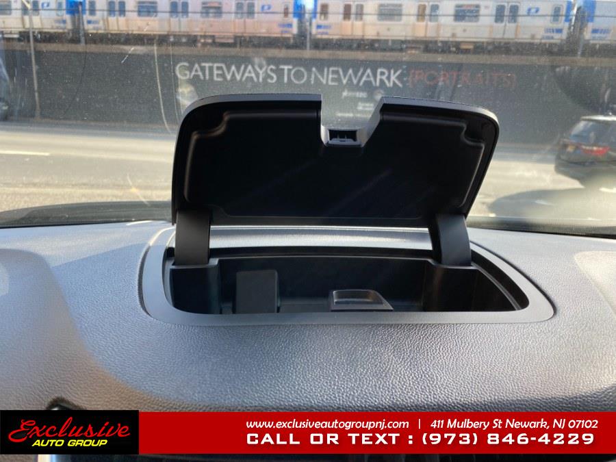 Used Chevrolet Traverse AWD 4dr LT w/1LT 2017 | Exclusive Auto Group. Newark, New Jersey Used Chevrolet Traverse AWD 4dr LT w/1LT 2017 | Exclusive Auto Group. Newark, New Jersey