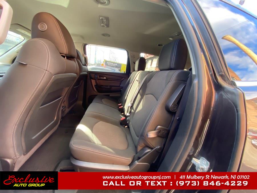 Used Chevrolet Traverse AWD 4dr LT w/1LT 2017 | Exclusive Auto Group. Newark, New Jersey Used Chevrolet Traverse AWD 4dr LT w/1LT 2017 | Exclusive Auto Group. Newark, New Jersey