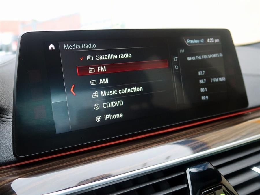 Used BMW 5 Series 530e xDrive iPerformance M Sport Package 2 2018 | Auto Expo Ent Inc.. Great Neck, New York Used BMW 5 Series 530e xDrive iPerformance M Sport Package 2 2018 | Auto Expo Ent Inc.. Great Neck, New York