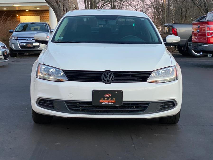Used Volkswagen Jetta Sedan 4dr Man SE PZEV 2014 | Lava Motors 2 Inc. Canton, Connecticut Used Volkswagen Jetta Sedan 4dr Man SE PZEV 2014 | Lava Motors 2 Inc. Canton, Connecticut