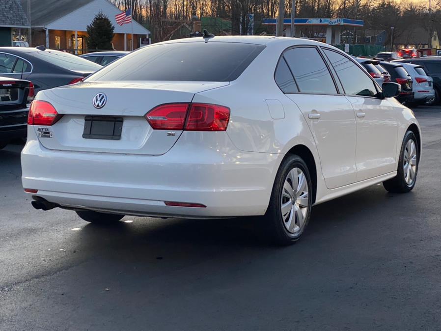 Used Volkswagen Jetta Sedan 4dr Man SE PZEV 2014 | Lava Motors 2 Inc. Canton, Connecticut Used Volkswagen Jetta Sedan 4dr Man SE PZEV 2014 | Lava Motors 2 Inc. Canton, Connecticut