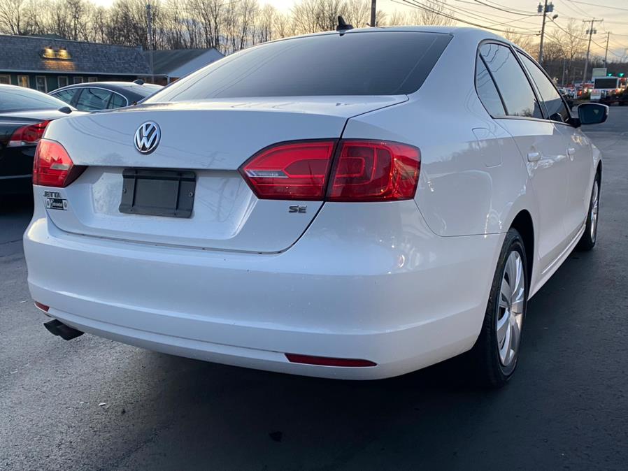 Used Volkswagen Jetta Sedan 4dr Man SE PZEV 2014 | Lava Motors 2 Inc. Canton, Connecticut Used Volkswagen Jetta Sedan 4dr Man SE PZEV 2014 | Lava Motors 2 Inc. Canton, Connecticut