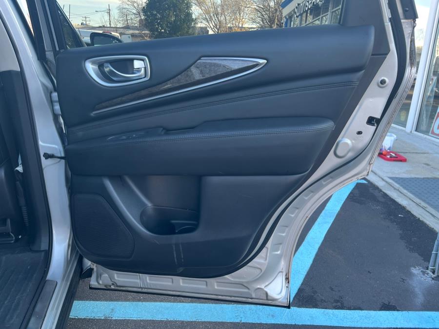 2015 INFINITI QX60 AWD. LOW MILES!, available for sale in Elmont, New York | Sunrise of Elmont. Elmont, New York 2015 INFINITI QX60 AWD. LOW MILES!, available for sale in Elmont, New York | Sunrise of Elmont. Elmont, New York