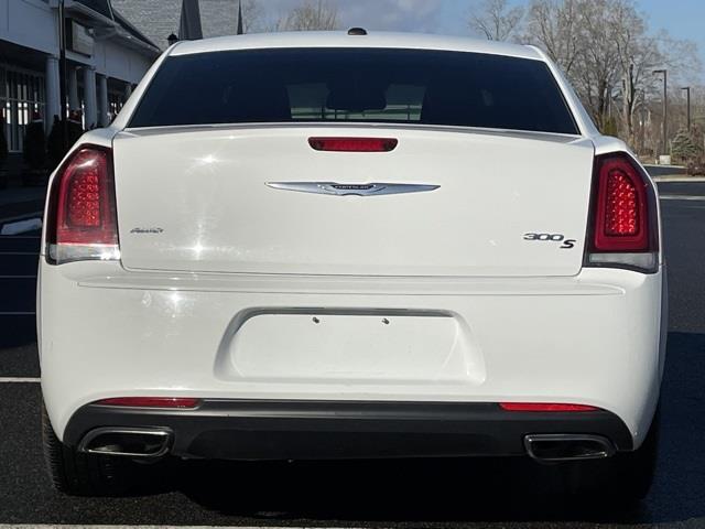 Used Chrysler 300 S 2016 | Blasius Federal Road. Brookfield, Connecticut Used Chrysler 300 S 2016 | Blasius Federal Road. Brookfield, Connecticut