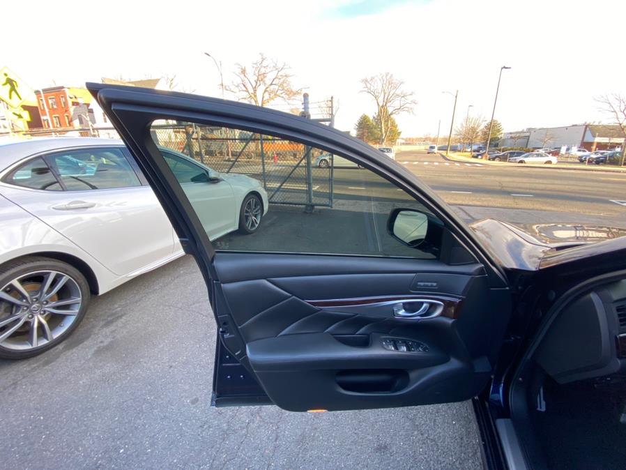 Used INFINITI Q70 4dr Sdn V6 AWD Sport 2015 | VEB Auto Sales. Hartford, Connecticut Used INFINITI Q70 4dr Sdn V6 AWD Sport 2015 | VEB Auto Sales. Hartford, Connecticut