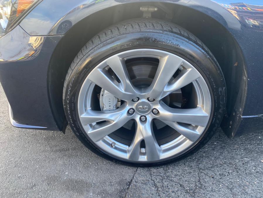 Used INFINITI Q70 4dr Sdn V6 AWD Sport 2015 | VEB Auto Sales. Hartford, Connecticut Used INFINITI Q70 4dr Sdn V6 AWD Sport 2015 | VEB Auto Sales. Hartford, Connecticut
