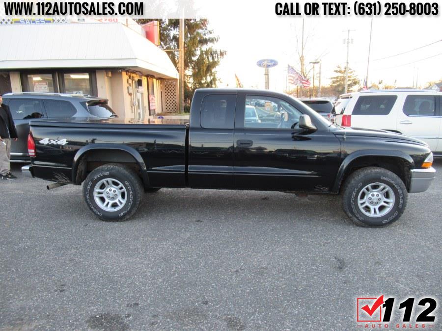 Used Dodge Dakota Slt 2dr Club Cab 131" WB 4WD SLT 2004 | 112 Auto Sales. Patchogue, New York Used Dodge Dakota Slt 2dr Club Cab 131" WB 4WD SLT 2004 | 112 Auto Sales. Patchogue, New York