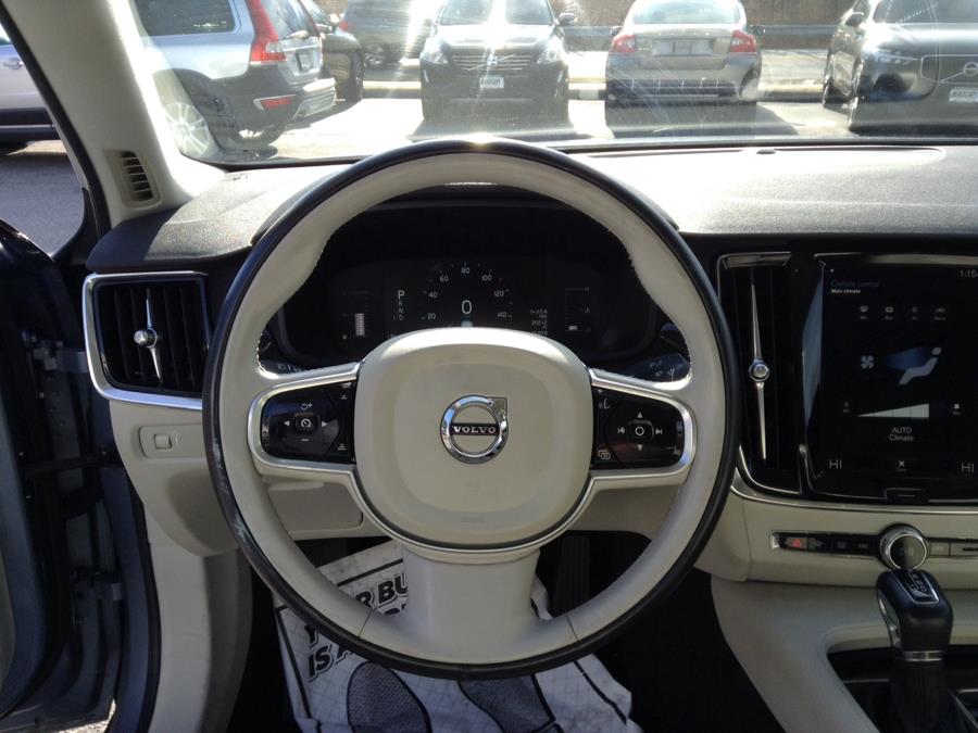 Used Volvo S90 T5 FWD Momentum 2018 | Eurocars Plus. Groton, Connecticut Used Volvo S90 T5 FWD Momentum 2018 | Eurocars Plus. Groton, Connecticut